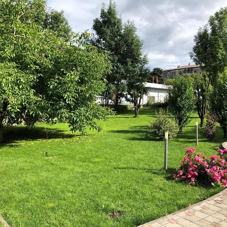 Villa Coca Кимпулунг-Молдовенеск Екстер'єр фото